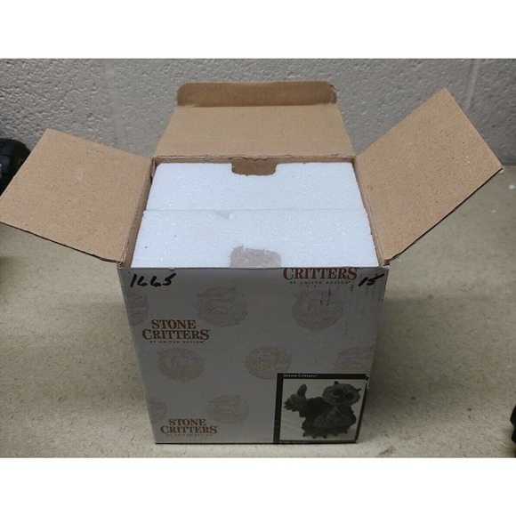 United DESIGN- Stone Critters - Owl Lawyer SC-1665 New - RARE! - Picture 8 of 8